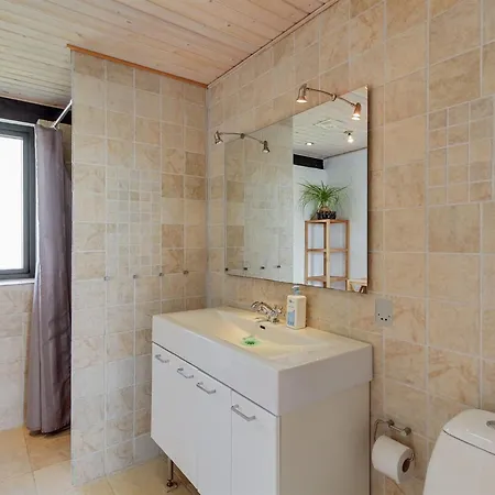بيت للعطل Kiowa - 100m From The Sea By Interhome *
